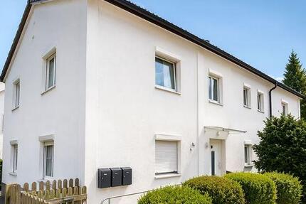 4,6 % RENDITE KAPITALANLAGE 3 FAMILIENHAUS IN PFEFFENHAUSEN