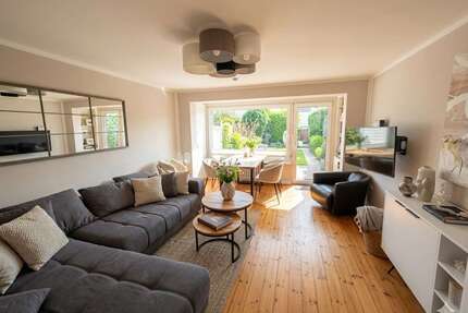 Haus zum Kaufen in LauenburgElbe 245.000,00 € 76 m² - Lauenburg/Elbe