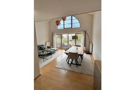 3- Zimmer Galeriewohnung mit Balkon und Duplex- Stellplatz in Kös - Kösching