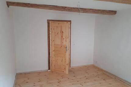 Wohnung zu vermieten - 215,00&nbsp;EUR Kaltmiete, ca.&nbsp; 32,00&nbsp;m&sup2; in Aschersleben (PLZ: 06449)