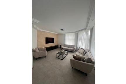 Zentrale 2 Zimmer Wohnung - 750,00&nbsp;EUR Kaltmiete, ca.&nbsp; 84,00&nbsp;m&sup2; in Wuppertal (PLZ: 42105) Elberfeld