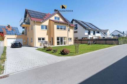 Haus zum Kaufen in Friedrichshafen Waltenweiler 1.190.000,00 € 402 m² - Friedrichshafen / Waltenweiler