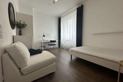 Wohnung zum Mieten in Stuttgart 400,00 € 23.5 m²