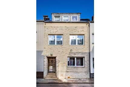 Haus zum Kaufen in Düren 319.000,00 € 152 m²