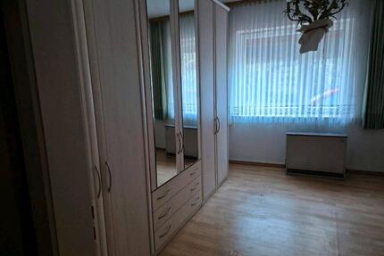3 Zimmer Wohnung - 370,00&nbsp;EUR Kaltmiete, ca.&nbsp; 63,00&nbsp;m&sup2; in Hollfeld (PLZ: 96142)