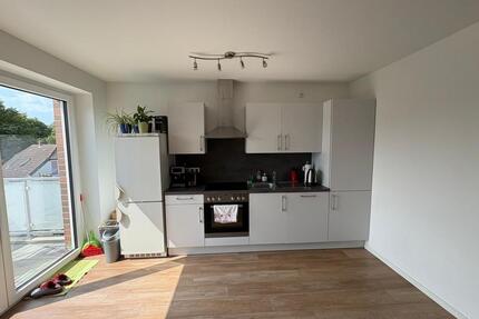 Wohnen am Wasserturm - 940,00&nbsp;EUR Kaltmiete, ca.&nbsp; 80,50&nbsp;m&sup2; in Heide (PLZ: 25746)