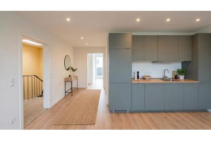 2-Zimmer-Wohnung mit Balkon und Einbauküche in Düren