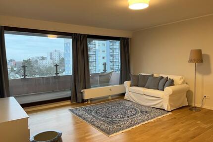 PERFEKTE WOHHNUNG FÜR PAARE ODER SINGELS! 2-Zimmer-Wohnung mit zwei Balkonen, Aufzug und Stellplatz - Mörfelden-Walldorf