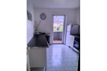 4-ZKB-Wohnung (92 m²) im OG, hell und möbliert - Überherrn