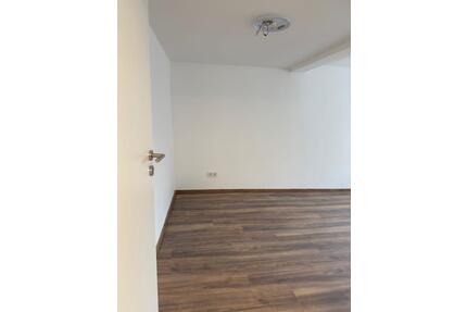 3-Zimmer-Wohnung in Holzhausen(57299 in Burbach) zu vermieten! - Siegen Kaan-Marienborn