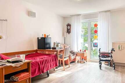 Wohnung zum Kaufen in Erlangen 128.000,00 € 23 m²