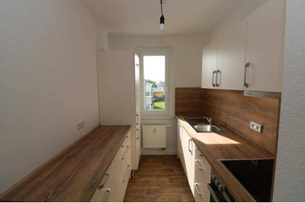 Gerichts-Saal...neu sanierte 2-RW mit Einbauküche & Wanne!!! - Freiberg