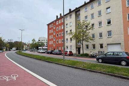 Kernsaniert & sofort bezugsfrei: 3-Zimmer-Wohnung mit Top-Potenzia - Nürnberg Hummelstein