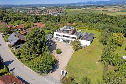 Haus zum Kaufen in Winzer 1.499.000,00 € 220 m²