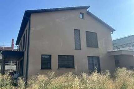 Haus zum Kaufen in Großbottwar 1.250.000,00 € 254 m²