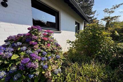MeinRaum... Platz für Ihre Familie! Freistehendes Einfamilienhaus mit großem Garten, Terrasse und Garage in Erkelenz-Houverath