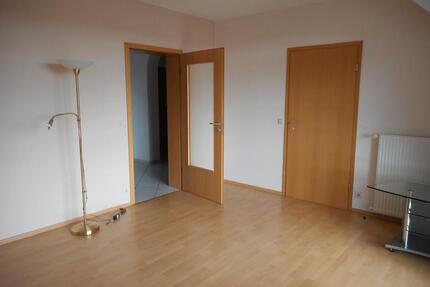 Dachgeschosswohnung 95m² in Oberbrechen ab.01.2027
