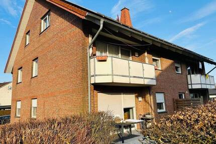 Wunderschöne Eigentumswohnung im ersten Obergeschoss mit großem Balkon zu verkaufen. - Kirchlengern Quernheim