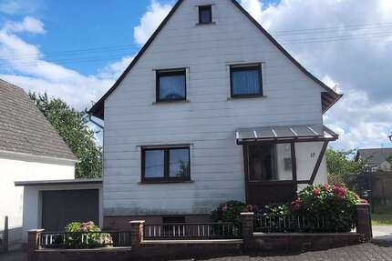 Haus zum Kaufen in Stipshausen 139.000,00 € 100 m²