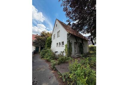 Charmantes Einfamilienhaus mit großem Grundstück - Hille