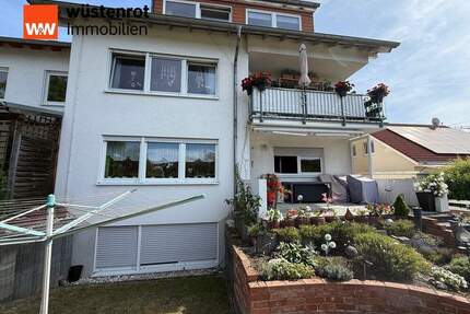 Top gepflegtes Mehrfamilienhaus mit Garten und Parkplätzen in toller Lage von Unkel!