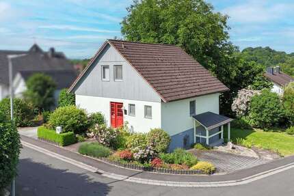 Haus zum Kaufen in Nidda 399.000,00 € 174 m²