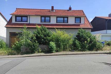 Haus zum Kaufen in Bad Harzburg 149.000,00 € 180 m²