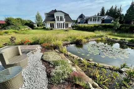 Haus zum Kaufen in Michendorf 1.090.000,00 € 160 m²