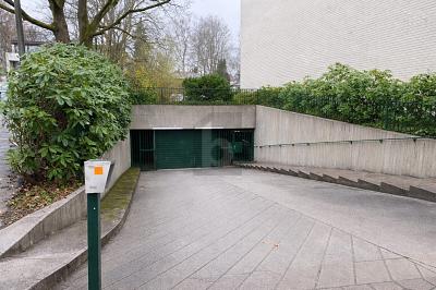 EXKLUSIVER TIEFGARAGEN - STELLPLATZ IN BLANKENESE - Hamburg Blankenese