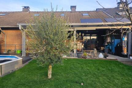 * Gepflegtes Einfamilienhaus mit Pool, Kamin und Nutzgarten im Hinterland * - Moers Repelen