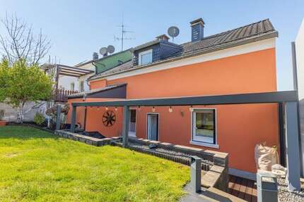 Haus zum Kaufen in Hagen-Hohenlimburg 318.000,00 € 130 m²