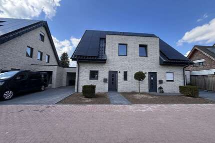 Haus zum Mieten in Bocholt 1.400,00 € 123 m²