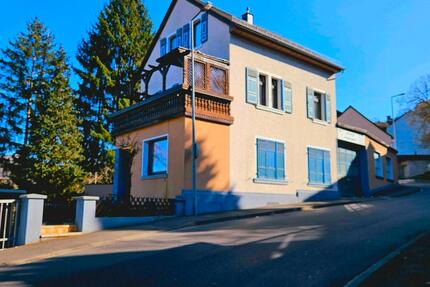 Wohnhaus mit Einliegerwohnung, Werkstatt & 1900m2 Grundstück - Kirn