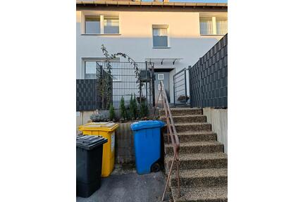 2 Zimmer Wohnung 45m - 570,00&nbsp;EUR Kaltmiete, ca.&nbsp; 45,00&nbsp;m&sup2; in Solingen (PLZ: 42655) Mitte