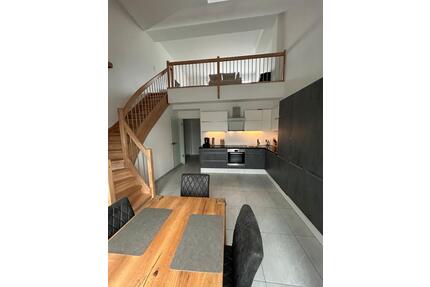 Moderne Wohnung mit Galerie - 1.190,00&nbsp;EUR Kaltmiete, ca.&nbsp; 109,00&nbsp;m&sup2; in Freital (PLZ: 01705)