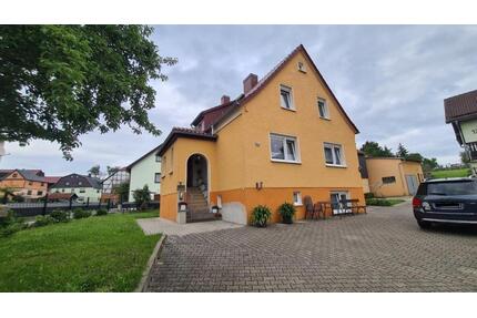 Einfamilienhaus für 7 köpfige Familie mit Garten und Garage - Schleiz