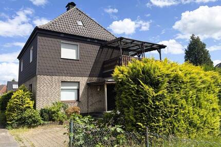 ZWANGSVERSTEIGERUNG: freisth. EFH mit Garage in Isselburg