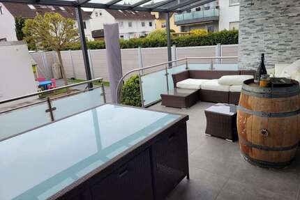 Haus zum Kaufen in Obertshausen 689.000,00 € 190 m²