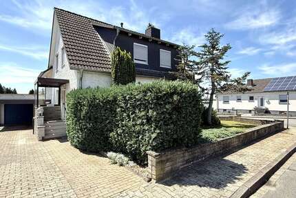 Haus zum Kaufen in Osloß 285.000,00 € 148.9 m²