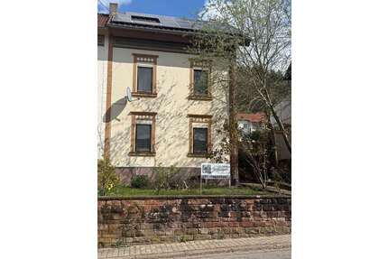Haus zum Kaufen in Mettlach 159.000,00 € 120 m²