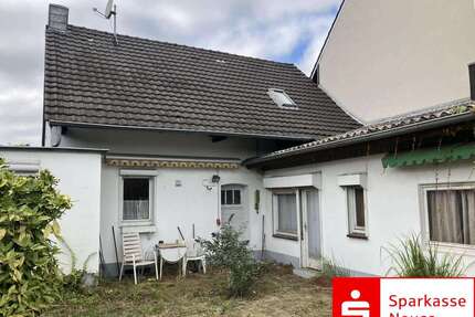 Haus zum Kaufen in Neuss 260.000,00 € 100 m²
