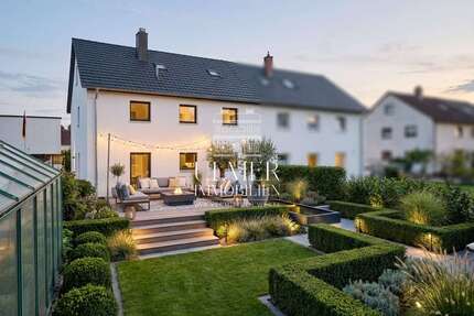 Haus zum Kaufen in Böblingen 599.000,00 € 152.99 m²