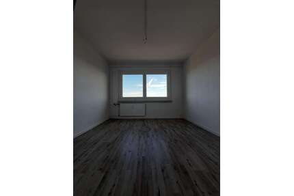 Wohnung zum Mieten in Dresden 462,00 € 64.27 m²