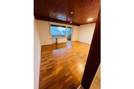 2 Zimmer Wohnung - 123,00&nbsp;EUR Kaltmiete, ca.&nbsp; 74,00&nbsp;m&sup2; in Pressath (PLZ: 92690)