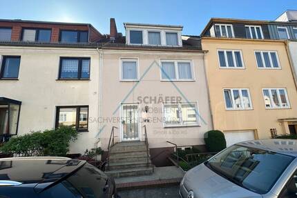 Reihenhaus mit zwei Wohneinheiten in Schwachhausen zu verkaufen - Bremen Gete