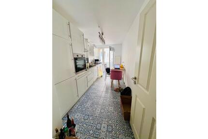 schöne-sanierte 3-Zimmer Wohnung im Stuttgarter Lehenviertel