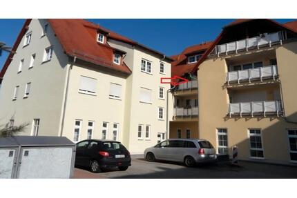 Hübsche 3Zimmer Wohnung mit Balkon und Einbauküche - Werdau