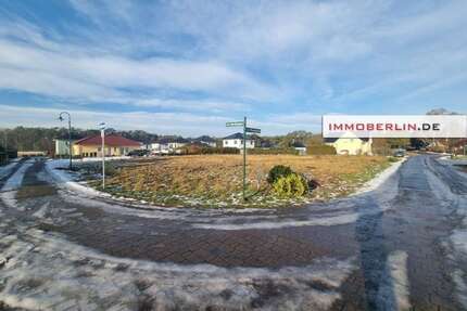 Grundstück zu verkaufen in Schönwalde-Glien 370.000,00 € 1446 m²