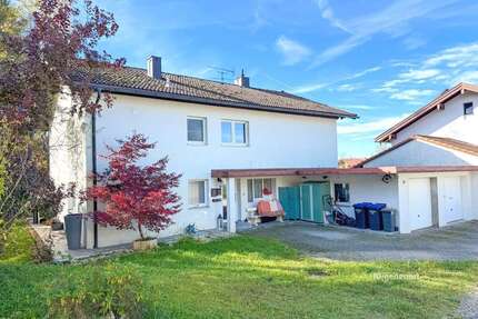 Haus zum Kaufen in Traunstein Kammer 739.000,00 € 236.06 m² - Traunstein / Kammer