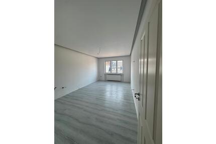 3 Zimmer Wohnung in Hastedt zur Vermieten ab sofort bezugsfertig - Bremen Neustadt